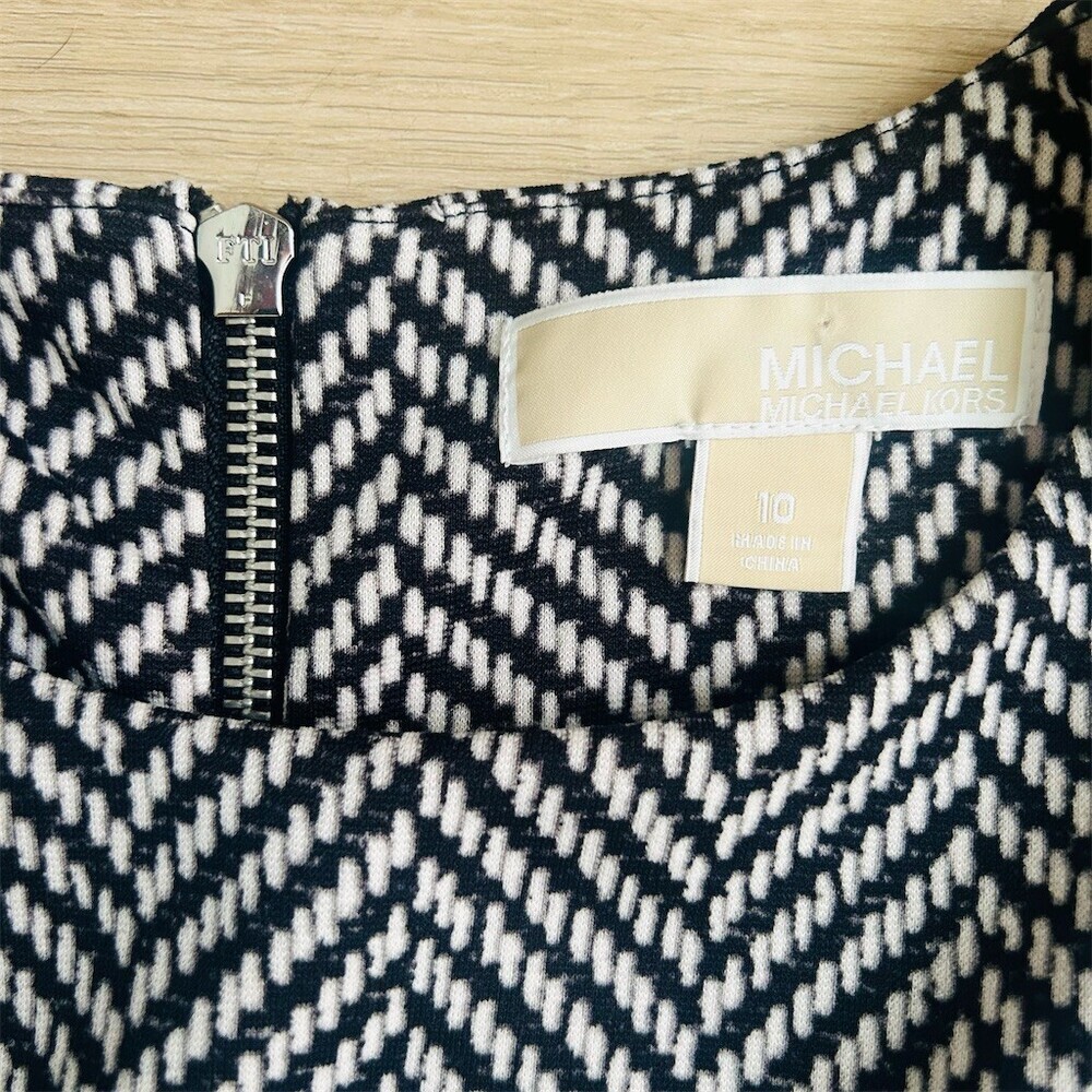 Michael Kors Dress Womens Size 10 Black White Herringbone Shift Sleeveless - Picture 2 of 8